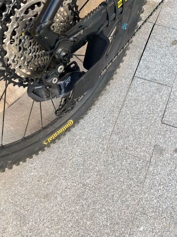 Tweedehands Mondraker CRUSHER RR 2024 2024 Mountainbike — afbeelding 7 van 8
