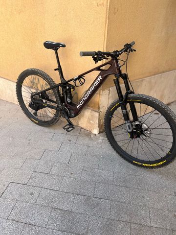 Tweedehands Mondraker CRUSHER RR 2024 2024 Mountainbike — afbeelding 1 van 8