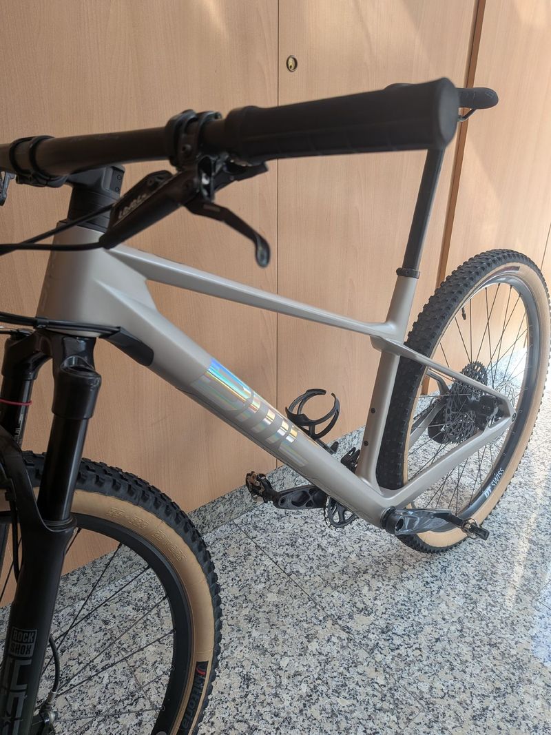 Używany BMC Twostroke 01 THREE 2023 2023 Mountainbike — zdjęcie 5 z 24