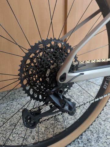Używany BMC Twostroke 01 THREE 2023 2023 Mountainbike — zdjęcie 19 z 24