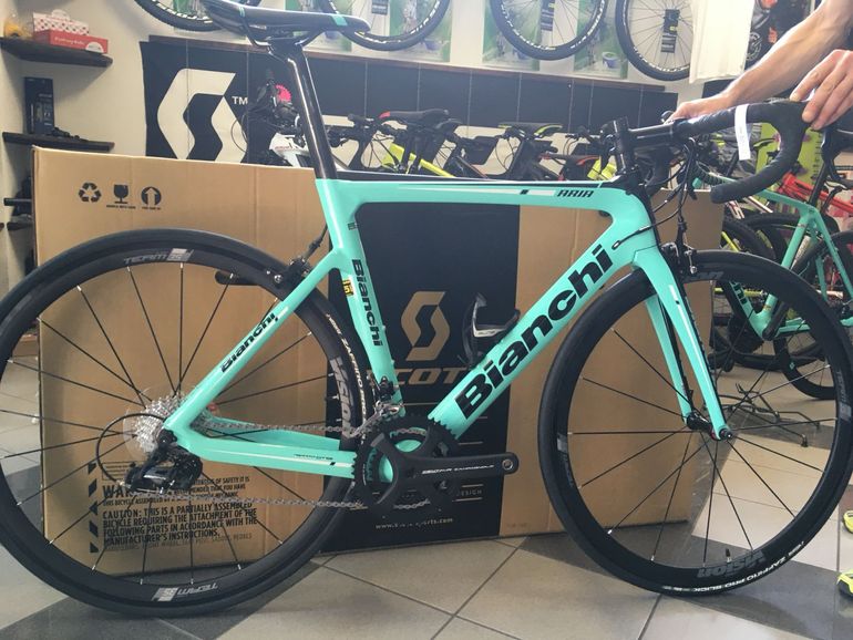 Used Bianchi Aria Ultegra 2019 2019 Road & Gravel, Blue — image 1 of 5