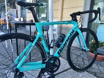 Used Bianchi Aria Ultegra 2019 2019 Road & Gravel, Blue — image 4 of 5
