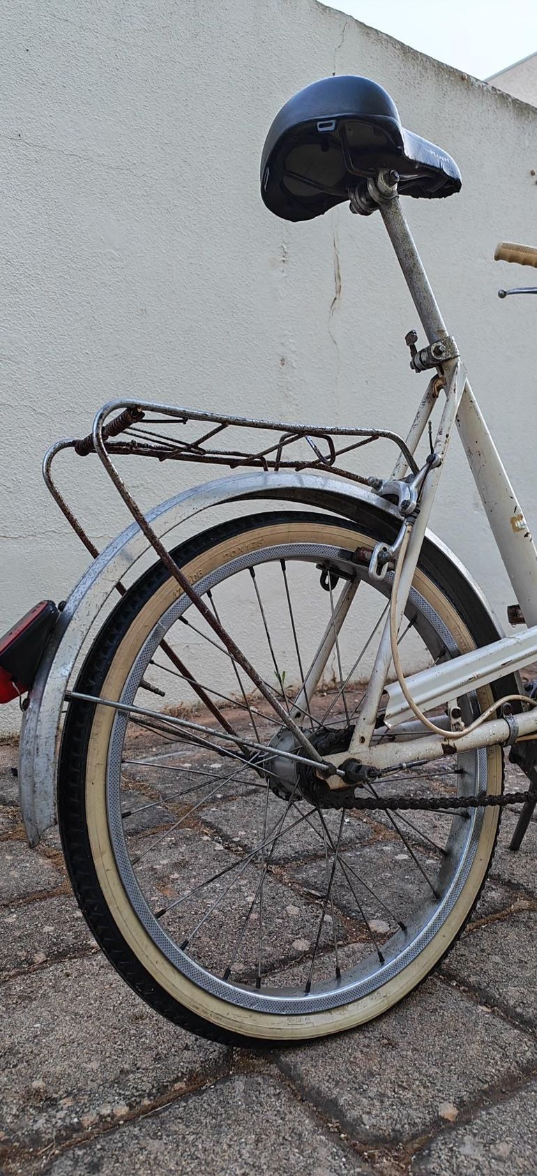 Used Bottecchia Graziella 1971 Urban, White — image 3 of 4