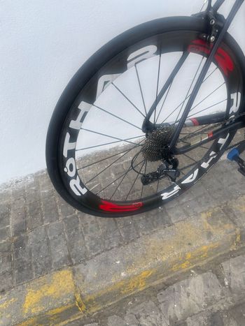 Použité Trek Domane SL 5 Carbono 2018 Road & Gravel — obrázek 11 z 12