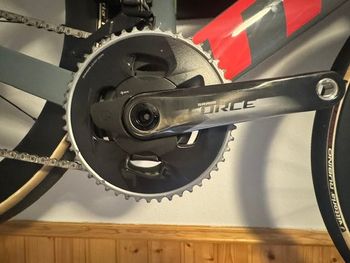 Used Trek Madone SL 7 AXS Gen 6 2023 2023 Road & Gravel, Light Gray — image 2 of 8