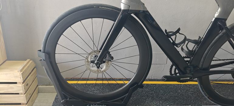 Used Cannondale SystemSix Carbon Ultegra 2023 2023 Road & Gravel, Black — image 7 of 7