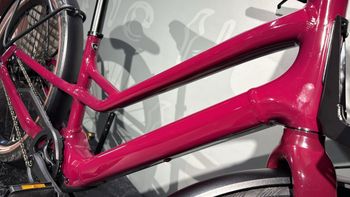 Used Specialized Turbo Como SL 4.0 2023 2023 Urban, Red — image 4 of 11