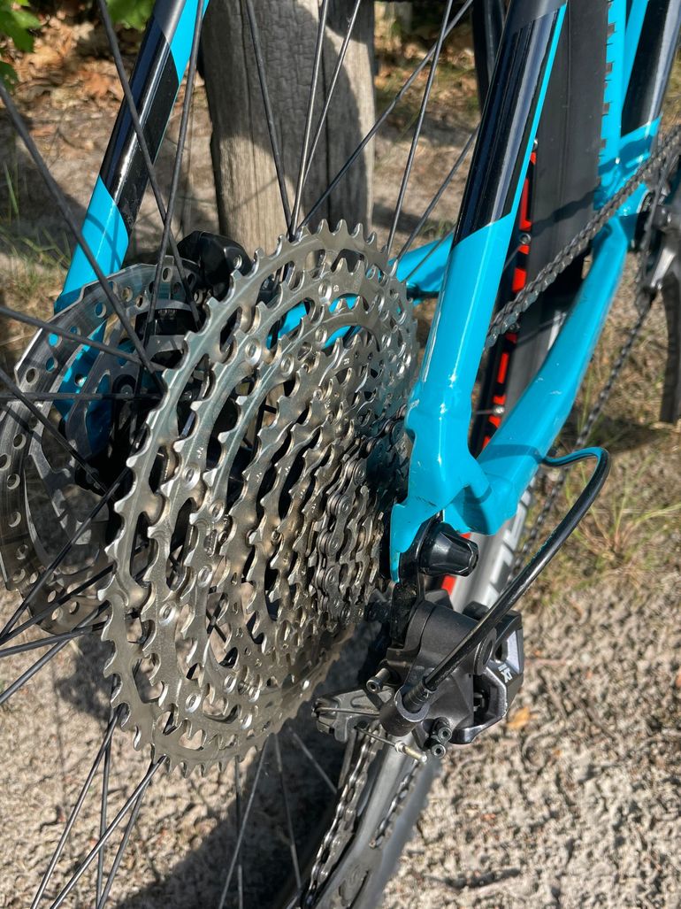 Used CUBE ATTENTION, SL 2022 2022 Mountainbike, Blue, 27.5, 29 — image 3 of 6