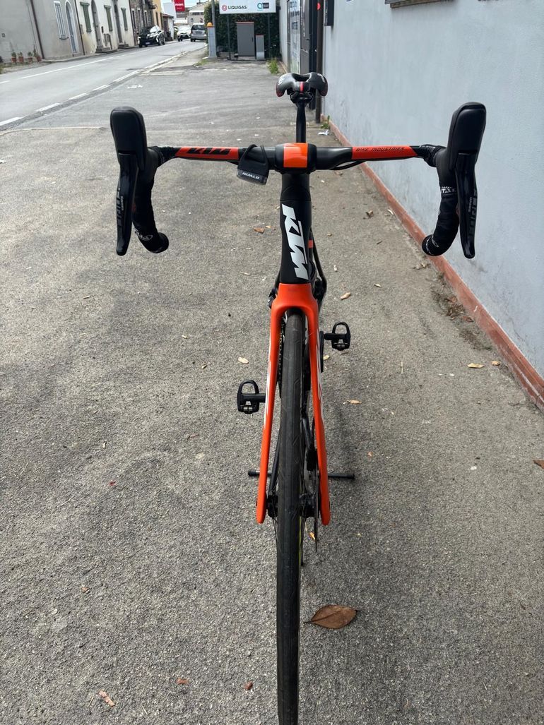Použité KTM Revelator SRAM Force eTap AXS 2021 Road & Gravel — obrázek 6 z 7