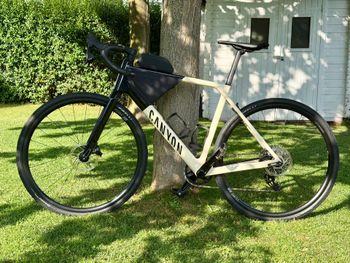 Używany Canyon Grail CF SL 7 AXS 2024 2024 Road & Gravel — zdjęcie 2 z 12