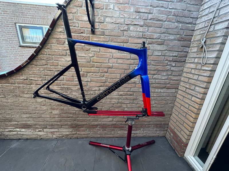 Used Cannondale SuperSix EVO Frameset 2024 Road & Gravel