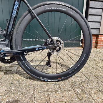 Použité Factor Ostro Vam Ultegra/Dura Ace DI2 12 Speed | Ceramicspeed | Black Inc 2023 2023 Road & Gravel — obrázek 19 z 24