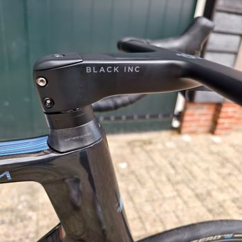 Použité Factor Ostro Vam Ultegra/Dura Ace DI2 12 Speed | Ceramicspeed | Black Inc 2023 2023 Road & Gravel — obrázek 12 z 24