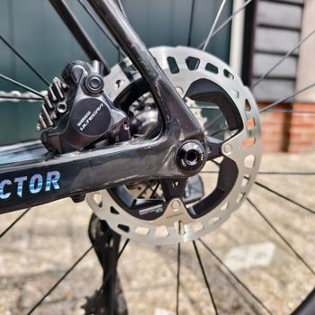 Použité Factor Ostro Vam Ultegra/Dura Ace DI2 12 Speed | Ceramicspeed | Black Inc 2023 2023 Road & Gravel — obrázek 17 z 24