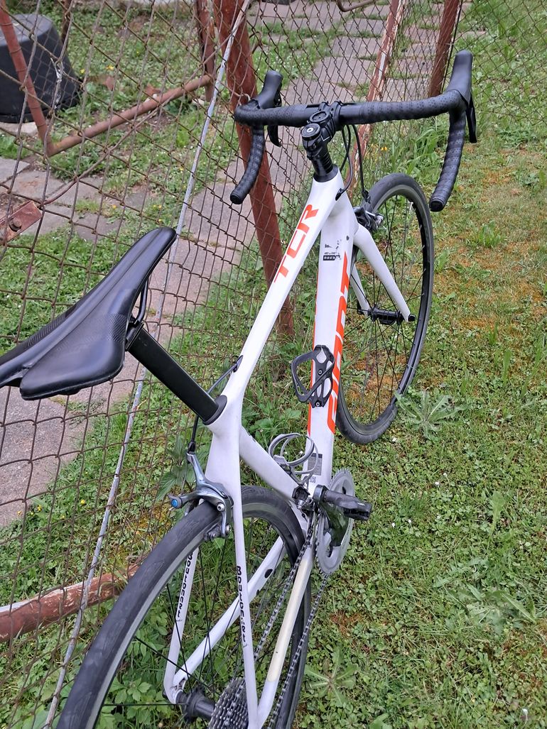 Used Giant TCR Advanced 3 2020 2020 Road & Gravel, White — image 7 of 8