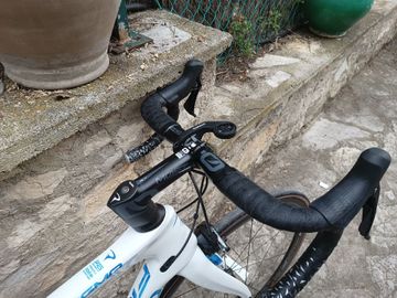 Used Pinarello Dogma Shimano Ultegra 2020 Road & Gravel, White — image 2 of 8