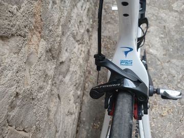 Used Pinarello Dogma Shimano Ultegra 2020 Road & Gravel, White — image 5 of 8