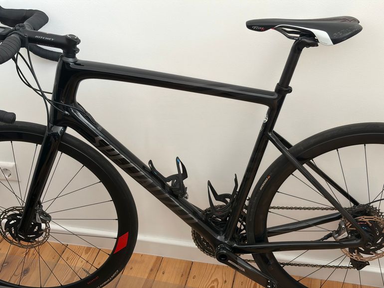 Used Specialized Tarmac SL6 Sport 2021 Frameset 2021 Road & Gravel, Black — image 2 of 11