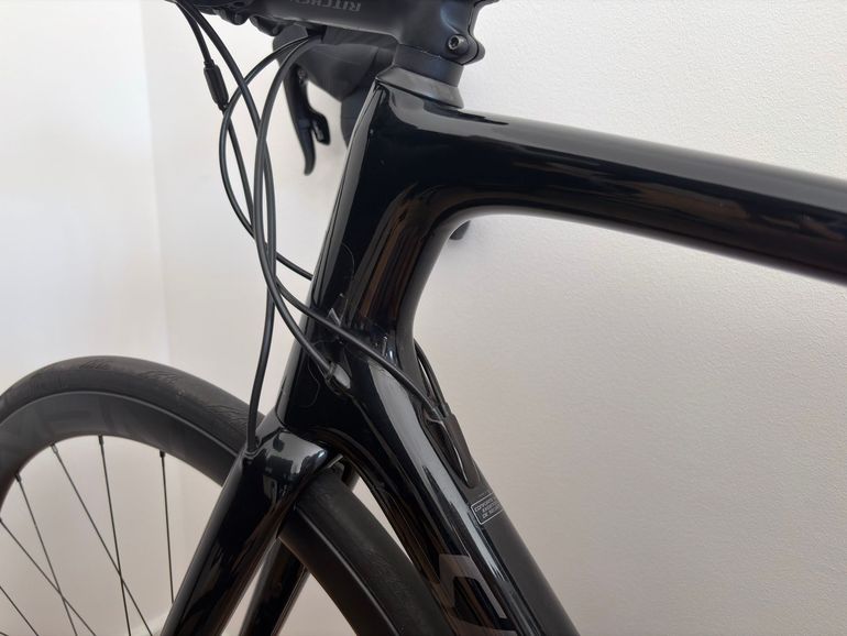 Used Specialized Tarmac SL6 Sport 2021 Frameset 2021 Road & Gravel, Black — image 8 of 11