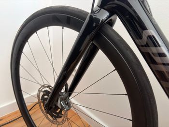 Used Specialized Tarmac SL6 Sport 2021 Frameset 2021 Road & Gravel, Black — image 9 of 11