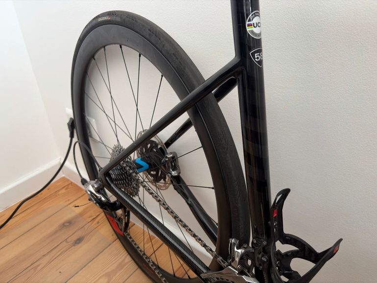 Used Specialized Tarmac SL6 Sport 2021 Frameset 2021 Road & Gravel, Black — image 6 of 11