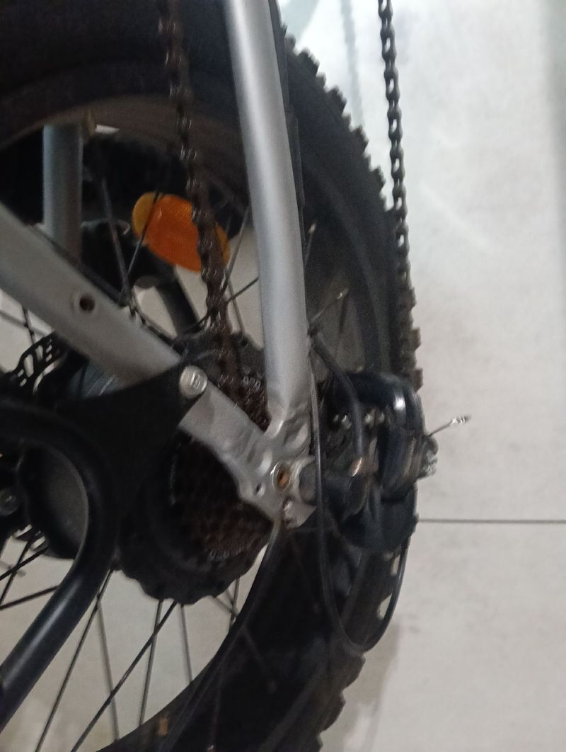 Used Vivo Custom 2023 Urban, Light Gray — image 3 of 6