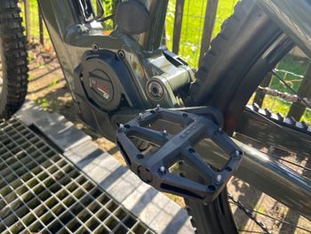 Used Focus Sam Shimano Deore XT 2024 Mountainbike, Green — image 6 of 8