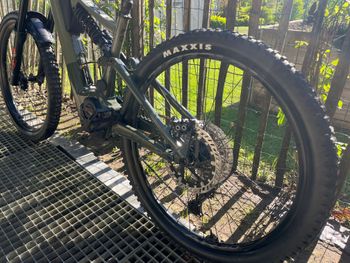 Used Focus Sam Shimano Deore XT 2024 Mountainbike, Green — image 7 of 8