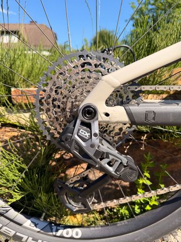 Tweedehands Commencal META V5 T-TYPE 2025 2025 Mountainbike — afbeelding 7 van 10