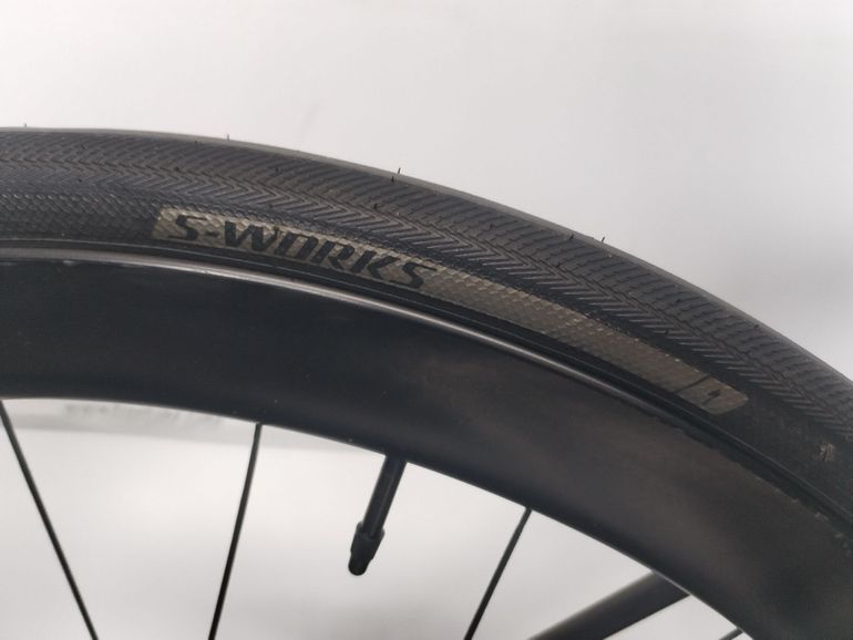 Použité Specialized Aethos Comp - Rival eTap AXS 2023 2023 Road & Gravel — obrázek 19 z 20