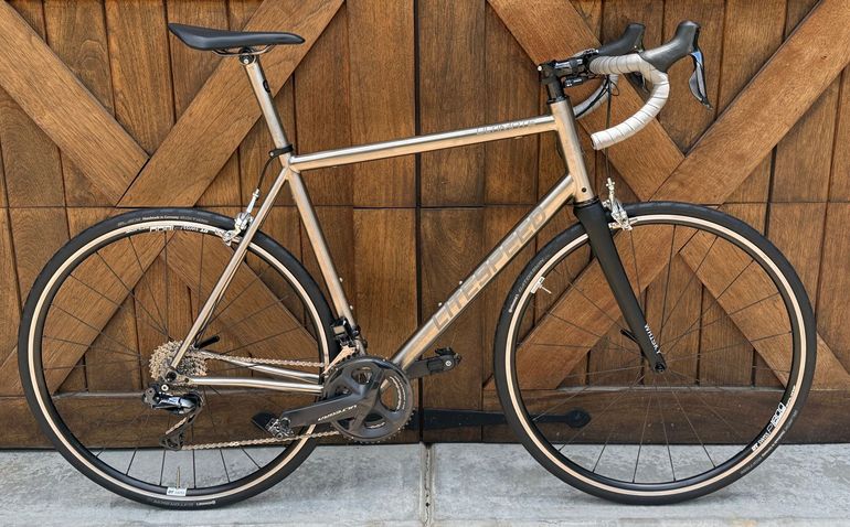Used Litespeed Ultimate — Dura-Ace/Ultegra Di2 2022 2022 Road & Gravel, Light Gray — image 1 of 17