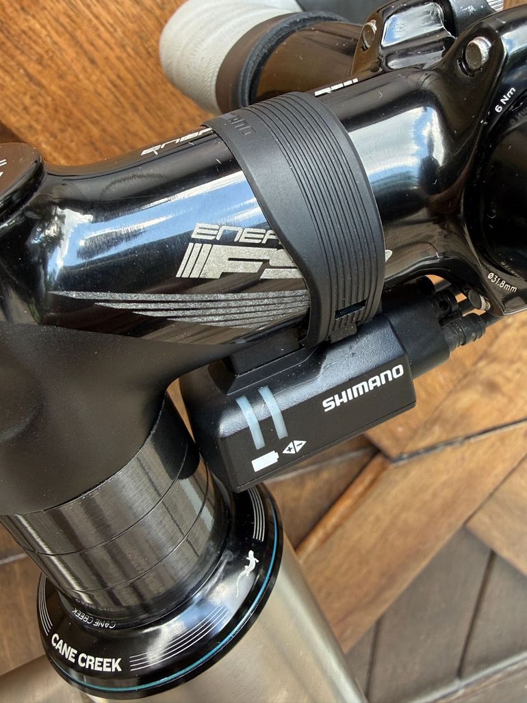 Used Litespeed Ultimate — Dura-Ace/Ultegra Di2 2022 2022 Road & Gravel, Light Gray — image 5 of 17