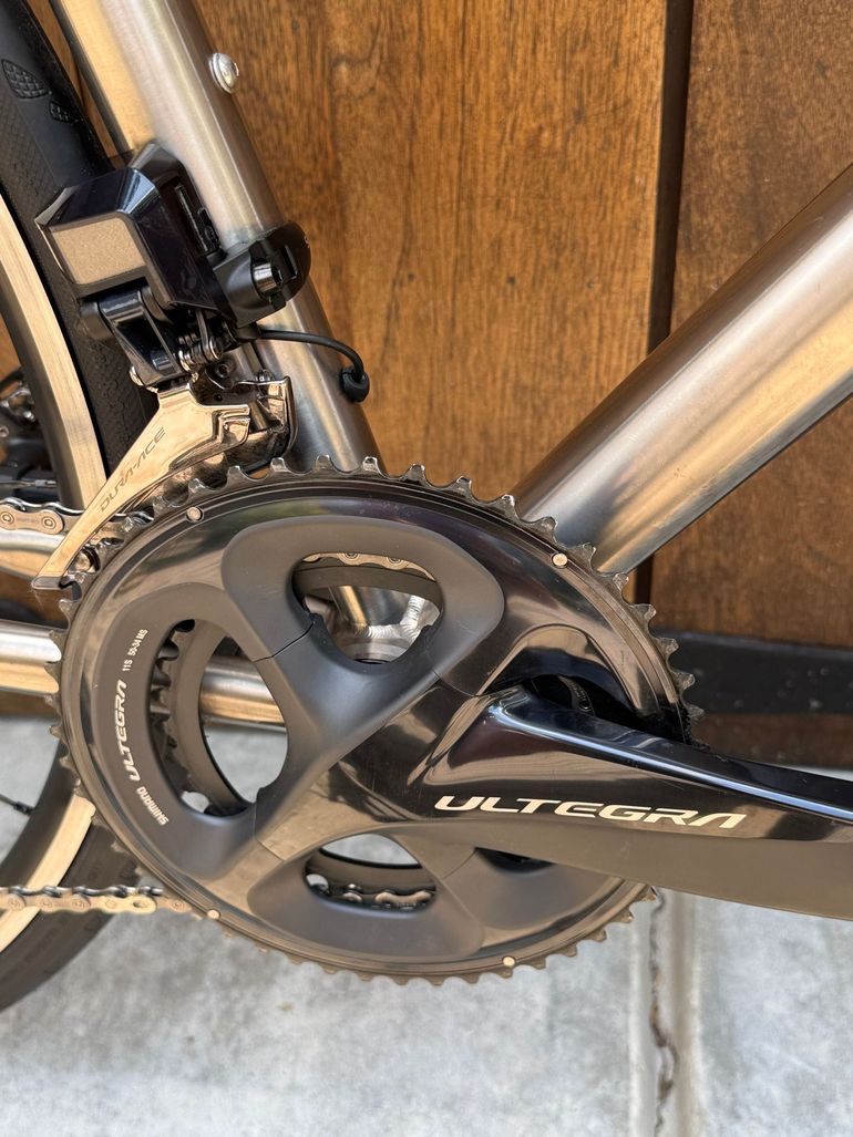 Used Litespeed Ultimate — Dura-Ace/Ultegra Di2 2022 2022 Road & Gravel, Light Gray — image 4 of 17