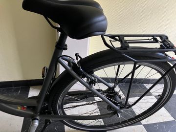Used CUBE TOWN 2024 2024 Urban, Light Gray — image 2 of 6
