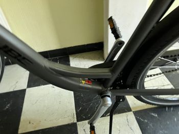 Used CUBE TOWN 2024 2024 Urban, Light Gray — image 6 of 6