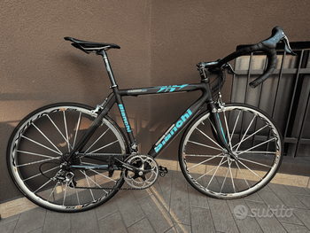 Used Bianchi Bici Da Corsa In Carbonio 2015 Road & Gravel