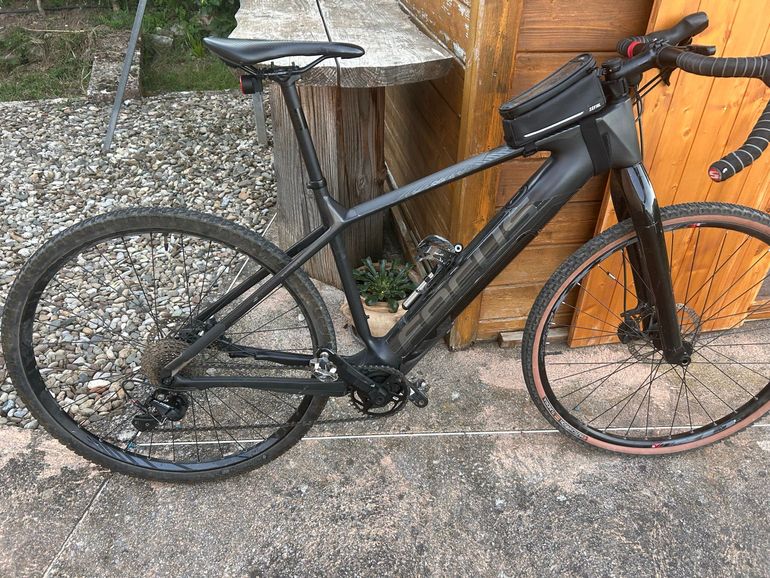 Używany Focus Raven Shimano 105 2018 Road & Gravel — zdjęcie 1 z 3