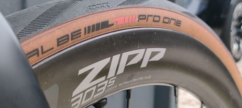 Used Wilier Triestina Cento 10 NDR Shimano Ultegra Di2 2x12 2021 Road & Gravel, Black — image 11 of 25
