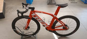 Použité Trek Madone SLR 9 Disc 2019 2019 Road & Gravel — obrázek 2 z 10