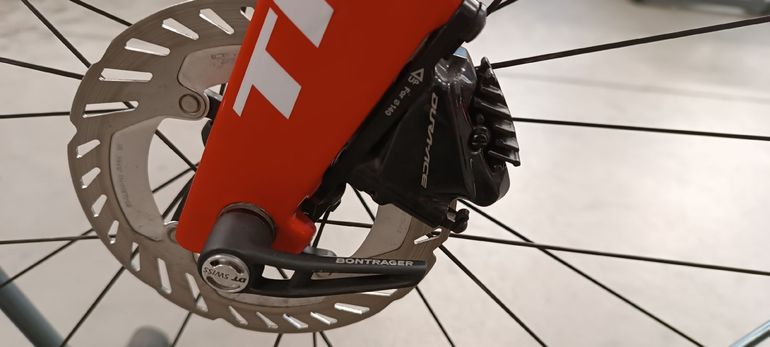 Použité Trek Madone SLR 9 Disc 2019 2019 Road & Gravel — obrázek 8 z 10