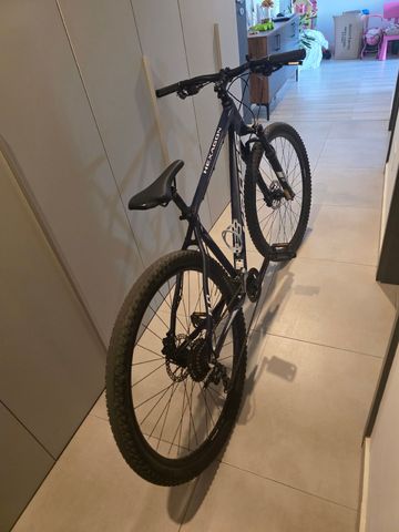 Tweedehands Kross hexagon 8.0 Custom Shimano Deore 2025 Mountainbike — afbeelding 2 van 6