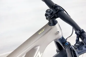Used Santa Cruz 5010 CC 2025 Mountainbike, Light Gray — image 9 of 19