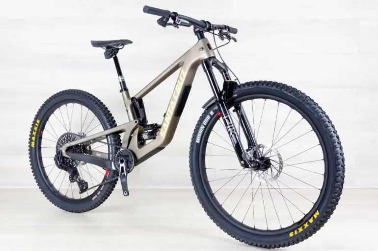 Used Santa Cruz 5010 CC 2025 Mountainbike, Light Gray — image 5 of 19