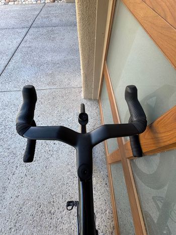 Used Specialized tarmac Sworks sl8 Custom SRAM Red eTap AXS 2026 Road & Gravel, Black — image 12 of 13