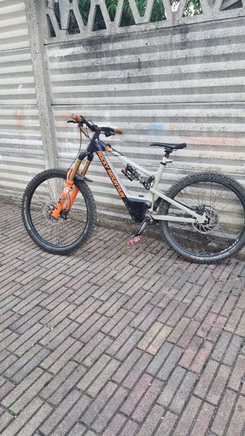 Used Rocky Mountain Altitude Powerplay Alloy 50 2021 2021 Mountainbike, Purple — image 2 of 6
