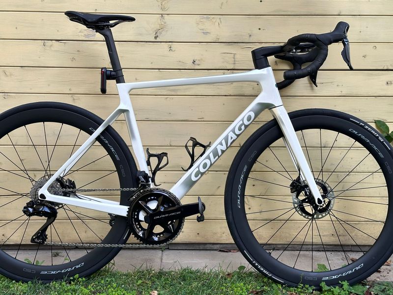 Used Colnago V4Rs Disc Dura-Ace Di2 9200 w/Shimano Dura-Ace C50 Wheels 2024 2024 Road & Gravel