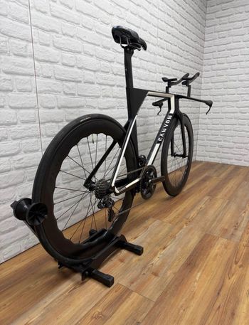 Used Canyon Speedmax CF SLX 8.0 SL 2020 2020 Road & Gravel, Black — image 3 of 5