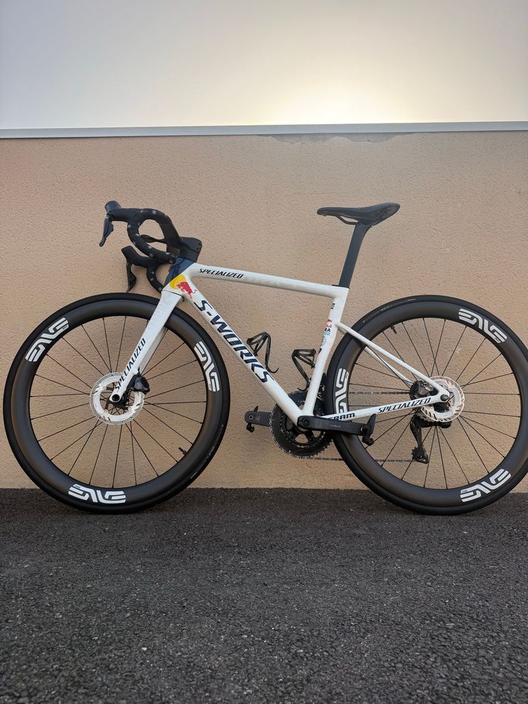 Brugt Specialized S-Works Tarmac SL8 LTD: Red Bull - BORA - hansgrohe Edition 2025 2025 Road & Gravel — billede 2 af 15