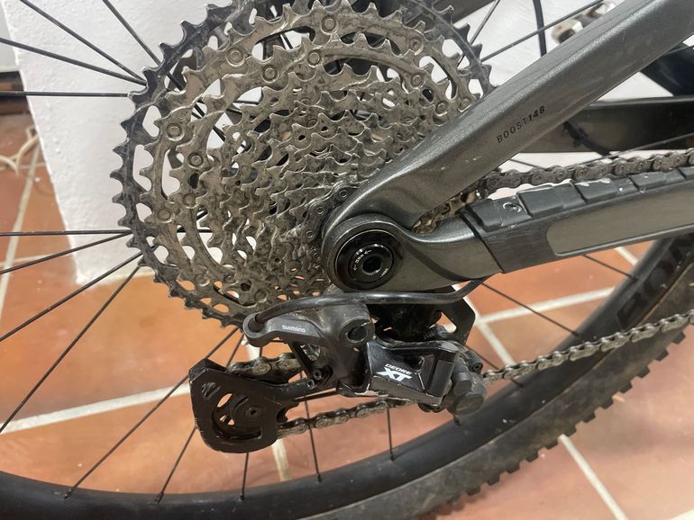 Used Trek Top Fuel 9.7 2023 2023 Mountainbike, Blue, 27.5, 29 — image 3 of 12