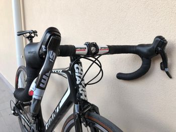 Used Giant TCR Advanced 2022 Road & Gravel, Black — image 7 of 9